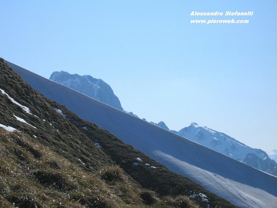 05 Oltre la cornice.... la Presolana.JPG